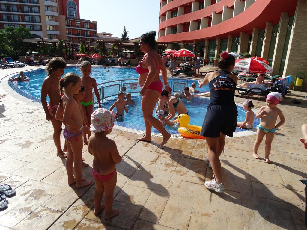 Mena Palace Hotel Sunny Beach Exterior foto