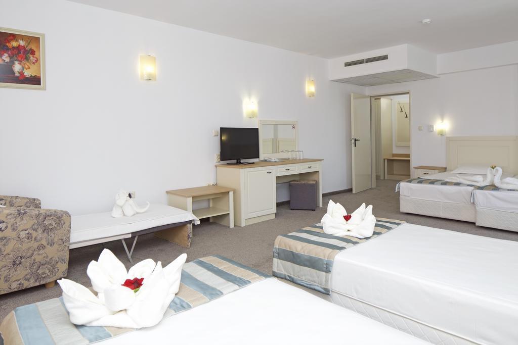 Mena Palace Hotel Sunny Beach Exterior foto